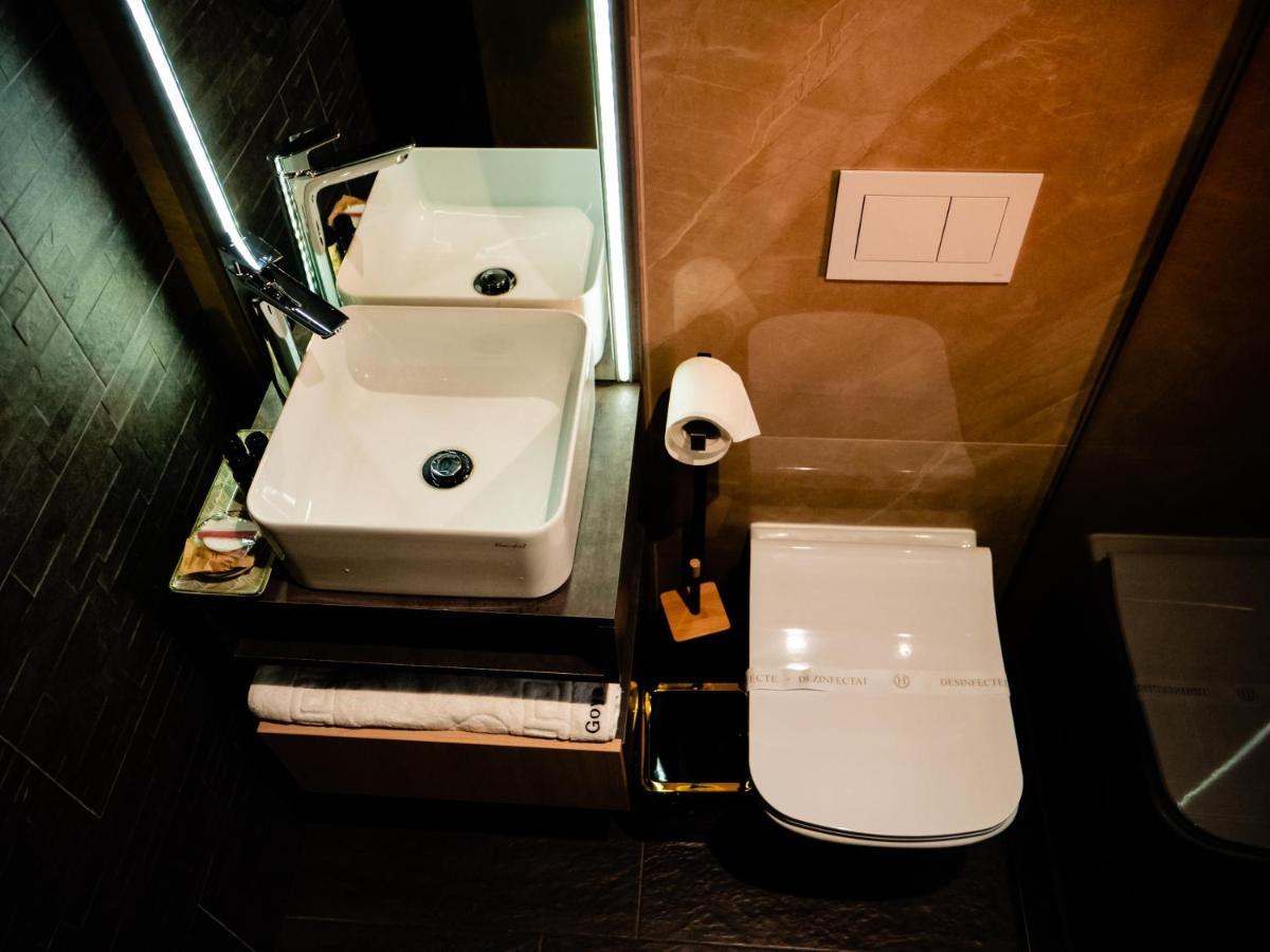 Hotel Goya Boutique Târgu Jiu Esterno foto
